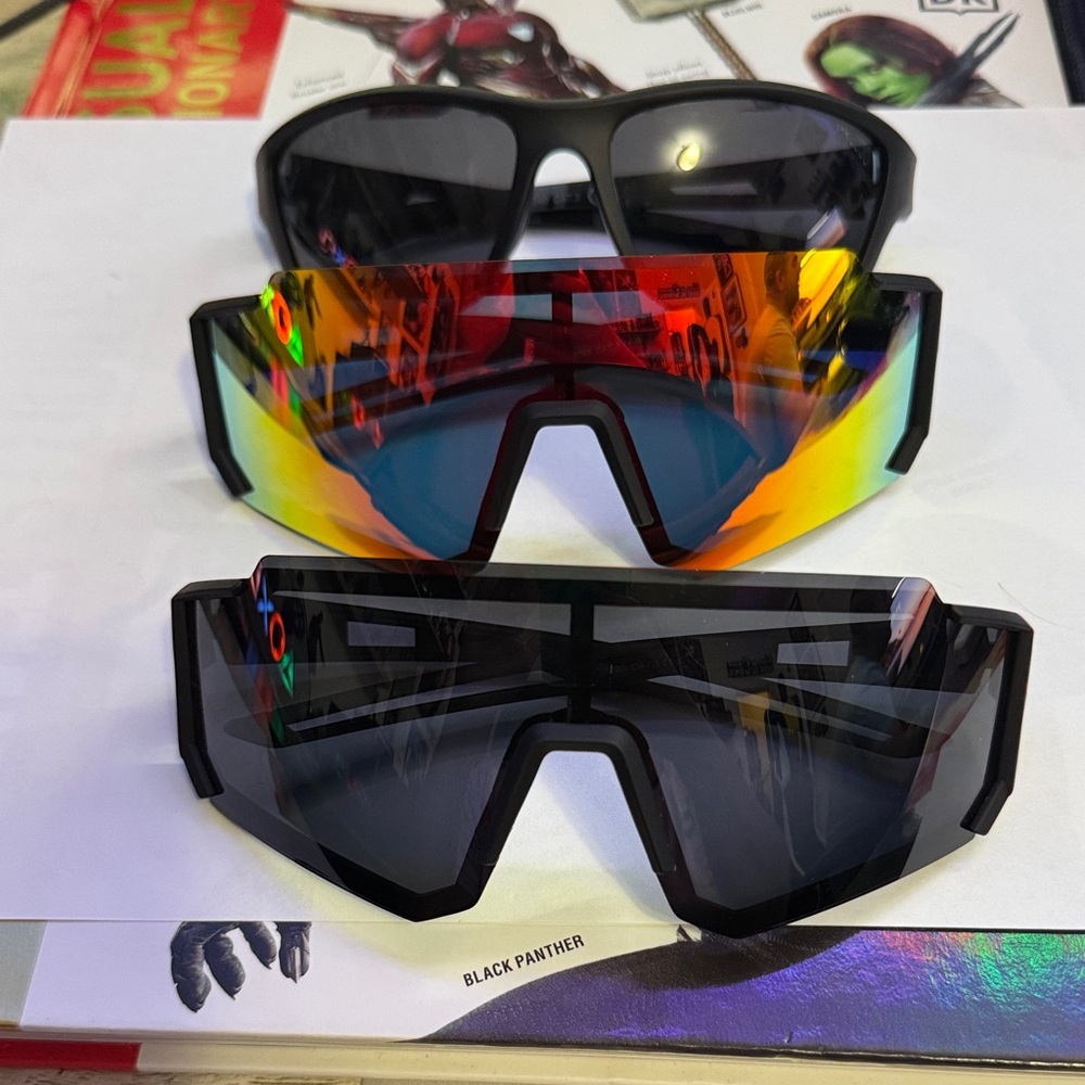 Stylish Sunglasses Trio with Black and Multicolor Lenses